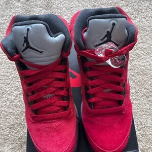 Air Jordan 5 Raging Bulls Men's Athletic Sneakers Size 5.5Y